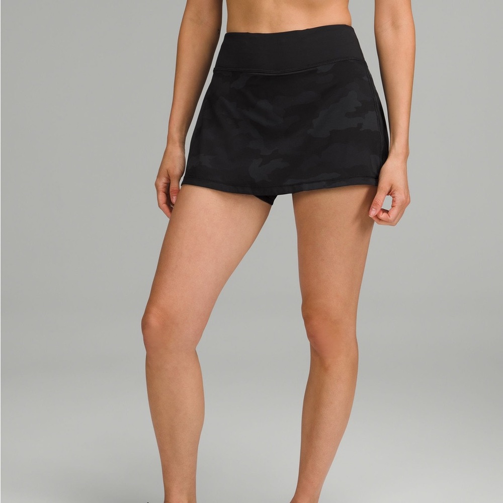 Pace Rival Mid-Rise Skirt